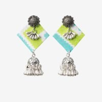 SaleManch Earrings Collection featuring elegant traditional, modern, festive and designer earrings for women in gold, silver and fashionable styles