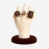 SaleManch Rings Collection featuring stylish traditional, modern, festive and designer rings for women in gold, silver and fashionable elegant designs